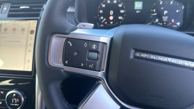 Land Rover Discovery 3.0 D350 Gemini 5dr Auto Diesel Station Wagon - Image 48